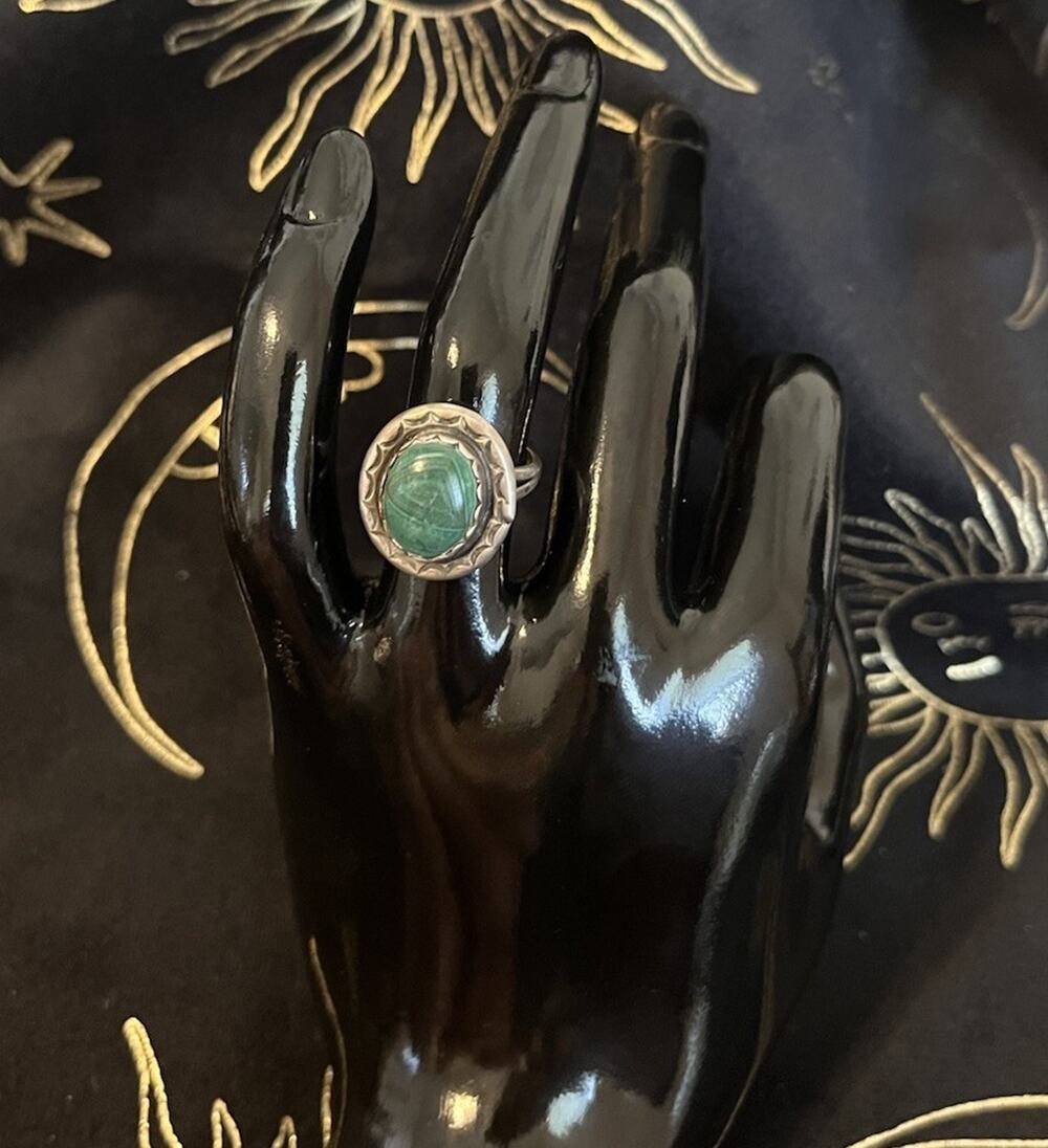 VTG Sterling Silver Malachite Ring Navajo Style Artisan Statement Sz 5.25